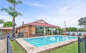 Comfort Inn Blue Lagoon Dubbo